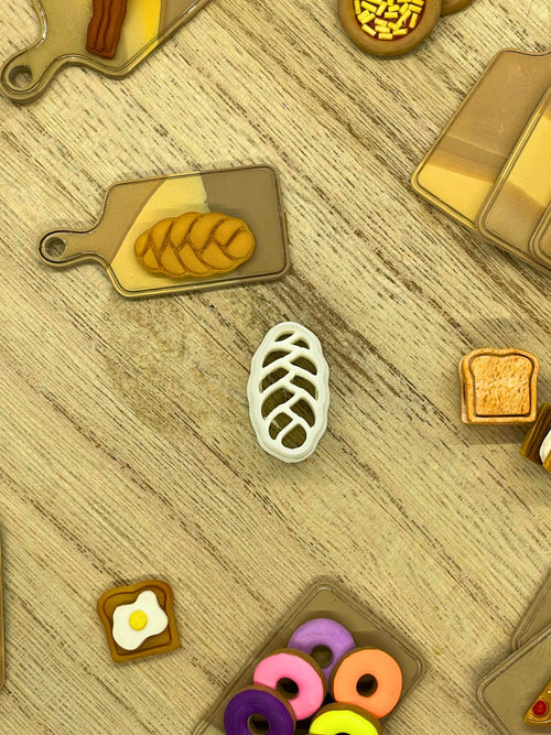Bread Loaf Shaped Clay Cutter